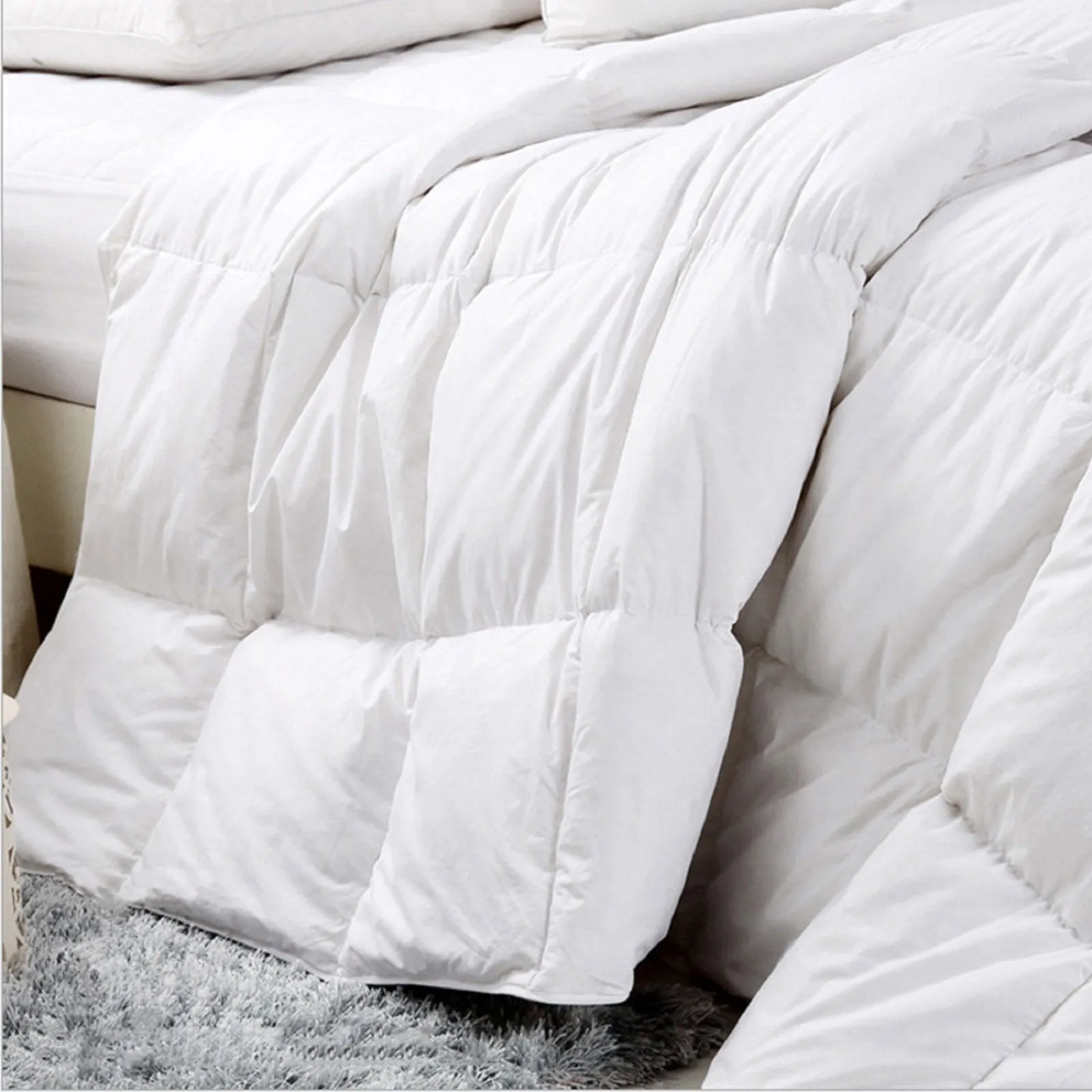500GSM Goose Feather Down Quilt & Bamboo Quilted Pillow Set | Single | White