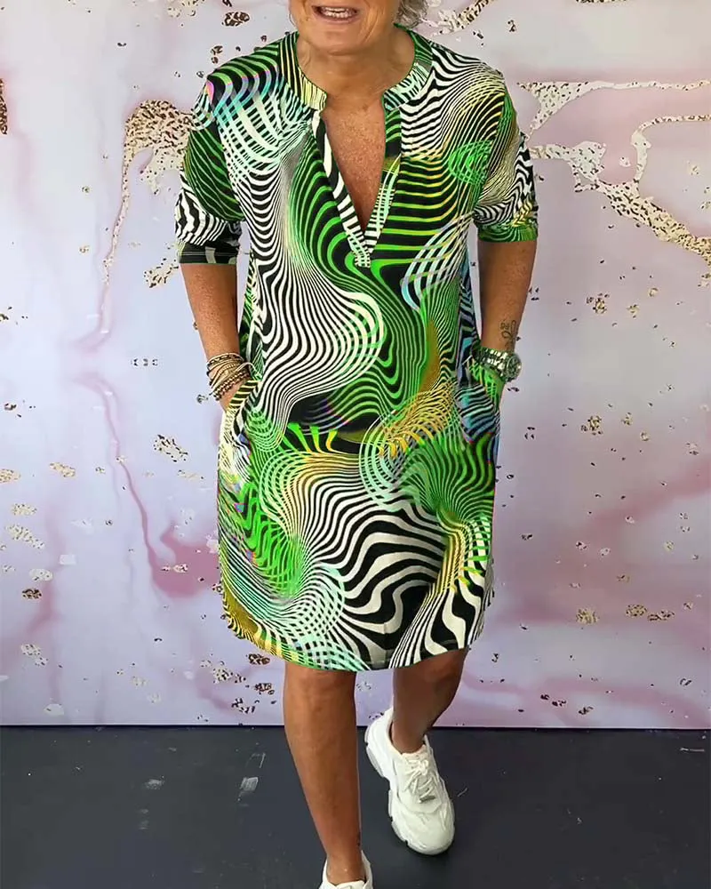 Ria - Vibrant V-Neck Midi Dress