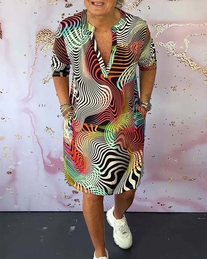 Ria - Vibrant V-Neck Midi Dress