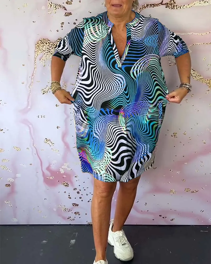 Ria - Vibrant V-Neck Midi Dress
