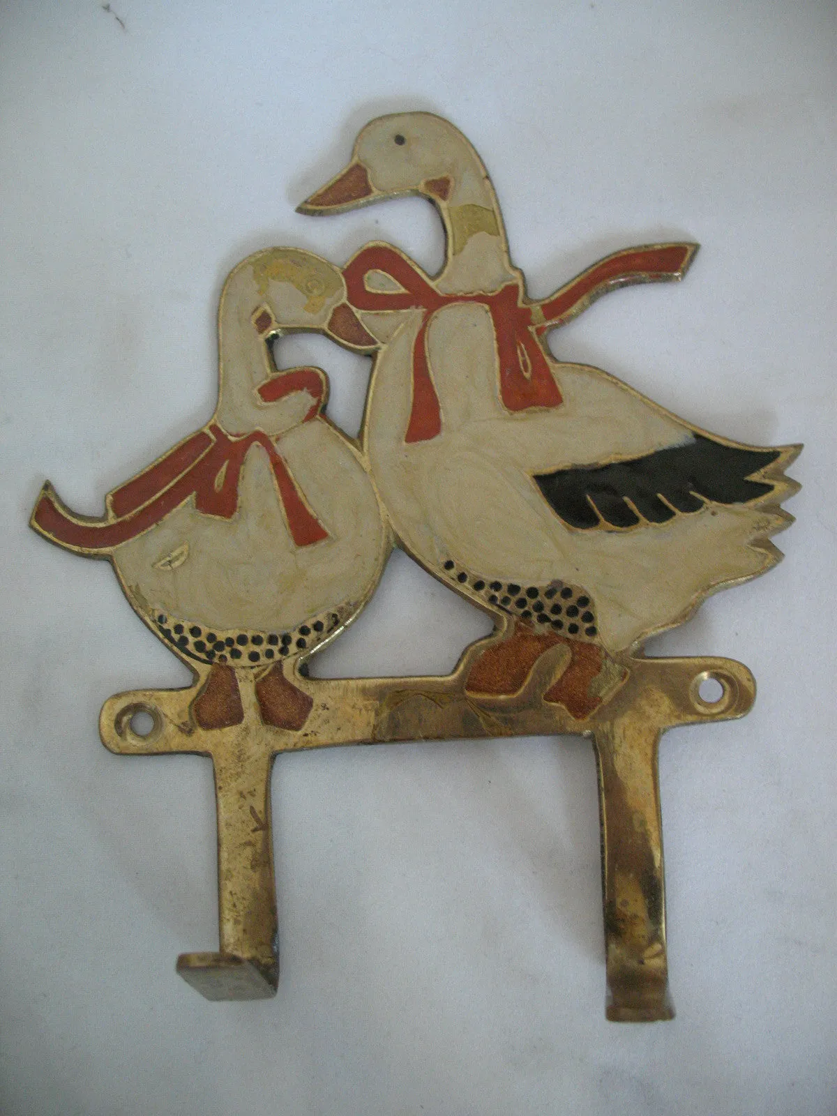 VINTAGE Old BRASS METAL Enamel DUCK GOOSE GEESE DUCKLING Wall Hanging Hook Hang